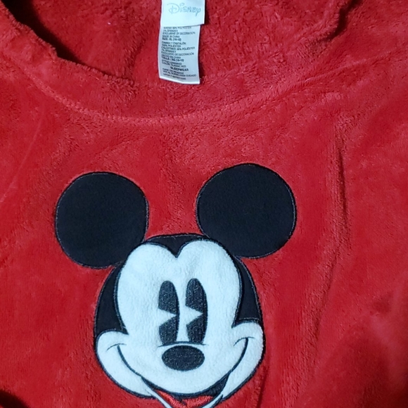 Gifted to sister NFS Disney authentic brand Mickey - Picture 3 of 7